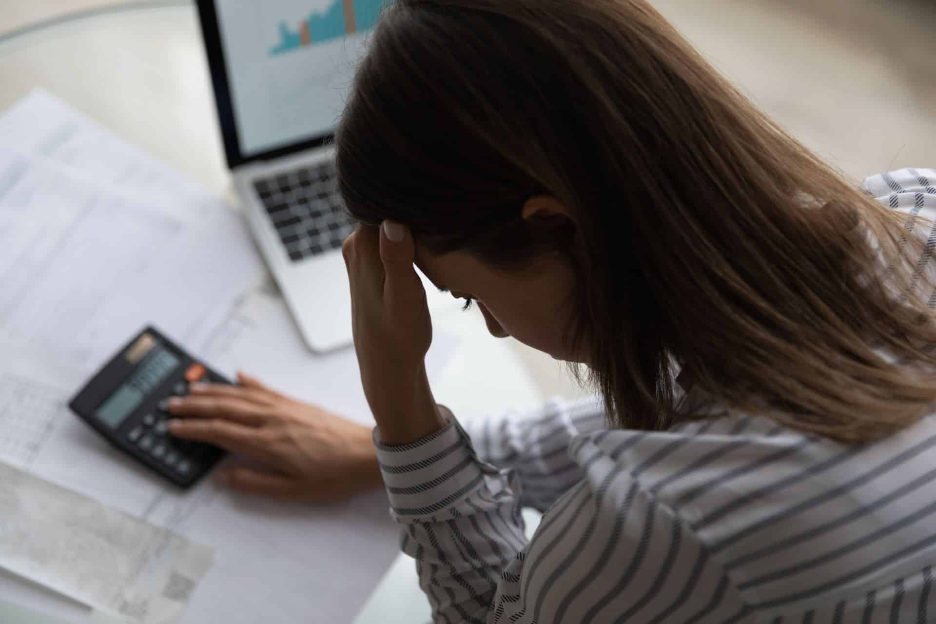O que fazer em caso de imprevistos financeiros?